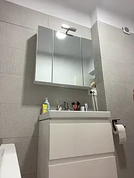 Chloe Richardson online show from March 2025 07:04:02 AM