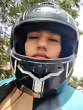 Snapshot of pleasure_and_fantasy chatting on December 2024 04:26:01 PM pleasure and fantasy online show from December 2024 04:26:01 PM