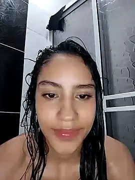 Snapshot of pleasure_and_fantasy chatting on January 2025 11:33:01 PM pleasure and fantasy online show from January 2025 11:33:01 PM