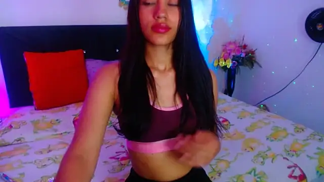 Snapshot of pleasure_and_fantasy chatting on January 2025 10:19:01 PM pleasure and fantasy online show from January 2025 10:19:01 PM