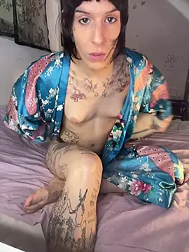 giuli zerozero online show from April 2026 03:50:01 PM