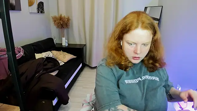 Cassie xKiss online show from March 2026 08:52:01 PM