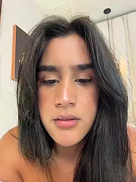 bonniekim  online show from November 2025 09:58:01 PM