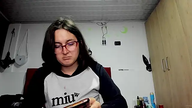 Sweet-Suck69 online show from January 2025 12:55:02 AM