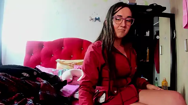 Sweet-Suck69 online show from October 2025 09:04:02 PM