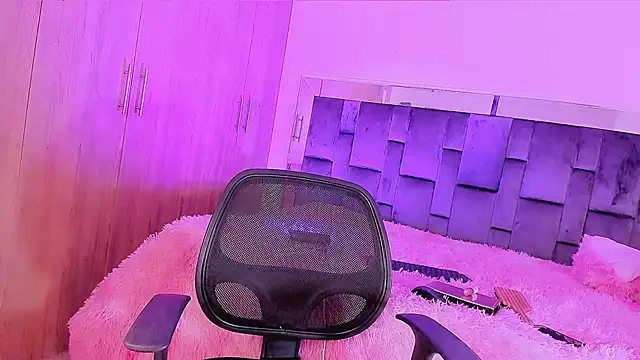 Snapshot of Vianca_Chanel chatting on January 2025 04:44:01 PM Vianca Chanel online show from January 2025 04:44:01 PM