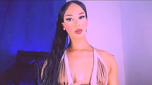 Snapshot of Vianca_Chanel chatting on September 2025 04:45:02 AM Vianca Chanel online show from September 2025 04:45:02 AM