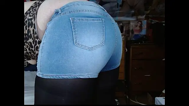 cosmicjones online show from January 2026 07:50:02 PM