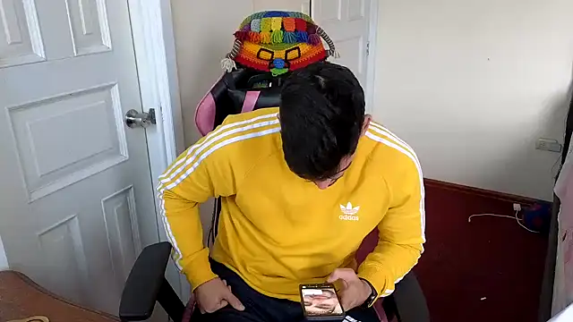 Snapshot of Jackyrose chatting on December 2025 09:22:02 PM Jackyrose online show from December 2025 09:22:02 PM