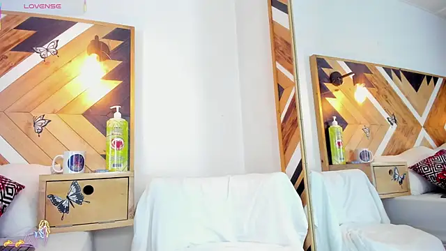 Snapshot of Kathaleiya_Ozz chatting on January 2026 07:48:01 PM Kathaleiya Ozz online show from January 2026 07:48:01 PM