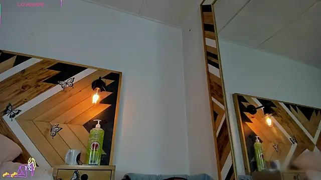 Snapshot of Kathaleiya_Ozz chatting on February 2026 07:19:02 PM Kathaleiya Ozz online show from February 2026 07:19:02 PM