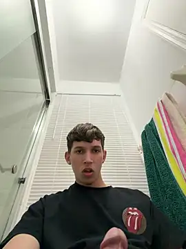 Snapshot of Jose_rz chatting on January 2026 11:30:02 PM Jose rz online show from January 2026 11:30:02 PM