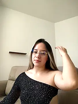 Snapshot of Dani_javi chatting on May 2026 06:13:01 PM Dani javi online show from May 2026 06:13:01 PM