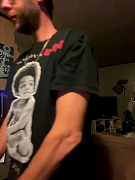 Snapshot of denverfwb chatting on October 2025 02:33:01 AM denverfwb online show from October 2025 02:33:01 AM