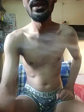 saggy1218 online show from February 2026 12:01:01 PM