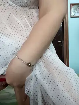 maialina2 online show from January 2025 07:43:02 AM