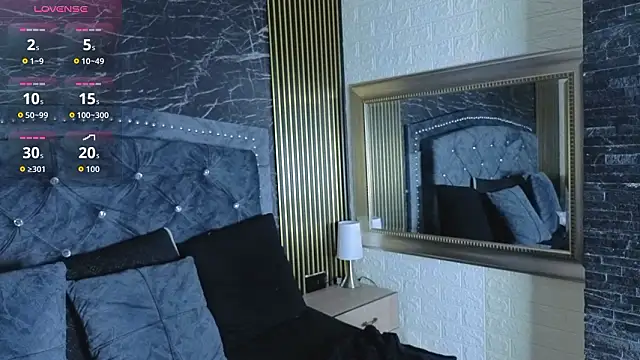 charlotte  G online show from February 2026 11:03:01 AM