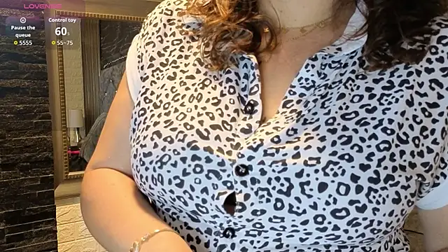 charlotte  G online show from March 2026 10:55:02 AM