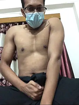 Zeuhorny online show from July 2026 06:40:02 PM
