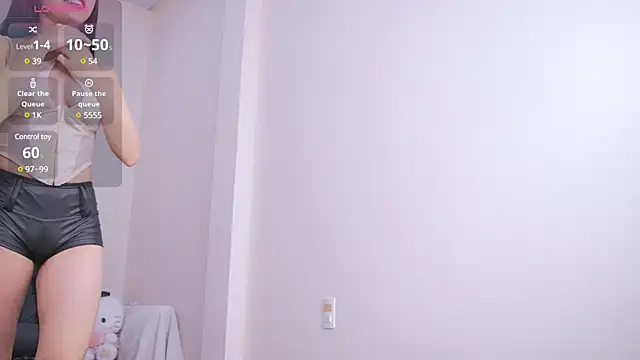 Miuzxc online show from February 2025 08:11:02 AM