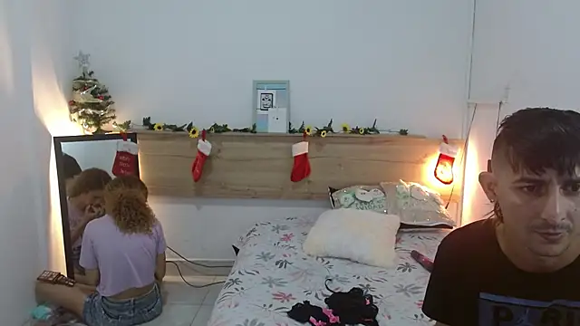 Snapshot of Zamu_1992 chatting on December 2024 08:11:01 PM Zamu 1992 online show from December 2024 08:11:01 PM