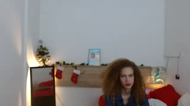 Snapshot of Zamu_1992 chatting on December 2024 10:54:02 PM Zamu 1992 online show from December 2024 10:54:02 PM