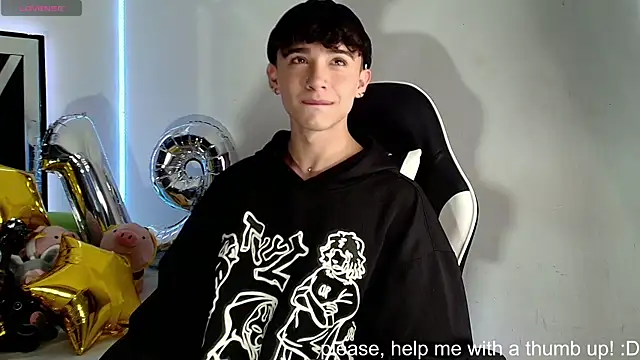 Niico Cruz online show from December 2024 03:45:02 AM