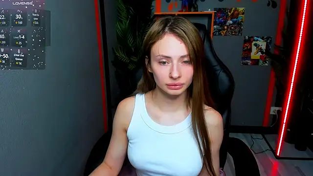 PollyMillees online show from July 2026 03:29:01 PM