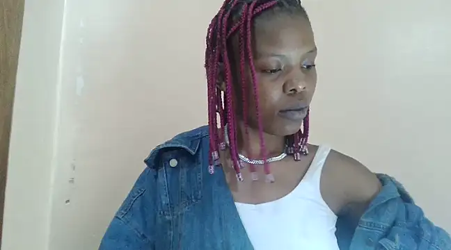 Snapshot of tropicalesen chatting on December 2024 03:28:02 PM tropicalesen online show from December 2024 03:28:02 PM