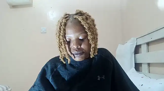 Snapshot of tropicalesen chatting on January 2025 07:13:02 PM tropicalesen online show from January 2025 07:13:02 PM