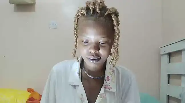 Snapshot of tropicalesen chatting on January 2025 03:30:01 AM tropicalesen online show from January 2025 03:30:01 AM