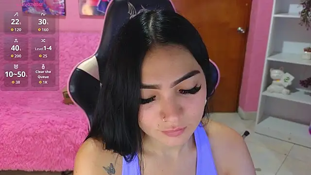 Snapshot of keity_moon chatting on April 2026 02:21:01 PM keity moon online show from April 2026 02:21:01 PM