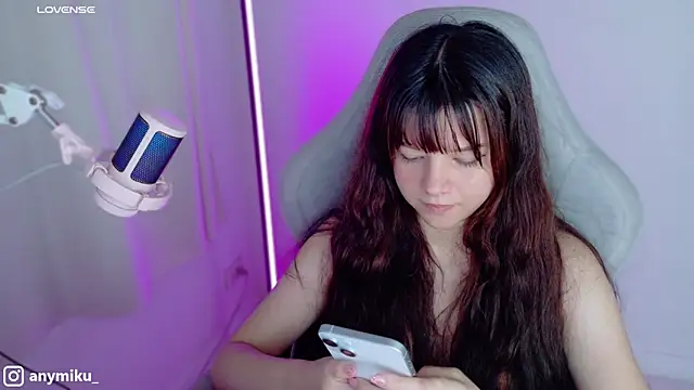 Snapshot of stephybrown chatting on December 2024 03:08:02 AM stephybrown online show from December 2024 03:08:02 AM