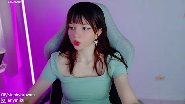 Snapshot of stephybrown chatting on January 2025 10:56:01 PM stephybrown online show from January 2025 10:56:01 PM