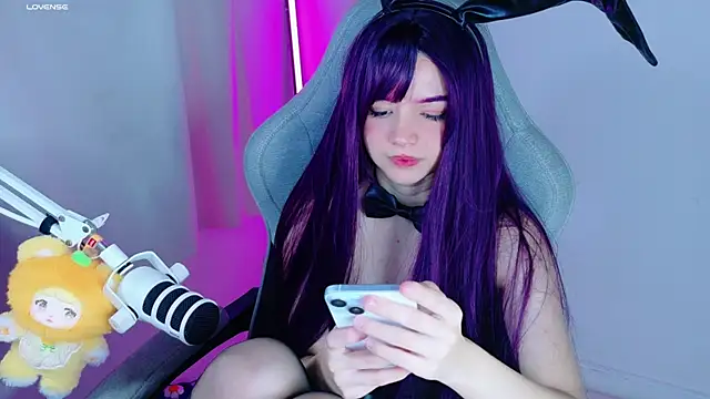 Snapshot of stephybrown chatting on November 2025 01:03:02 AM stephybrown online show from November 2025 01:03:02 AM