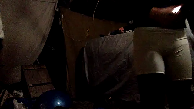 Snapshot of TheOnlyTwinTowers chatting on December 2024 08:09:02 AM TheOnlyTwinTowers online show from December 2024 08:09:02 AM