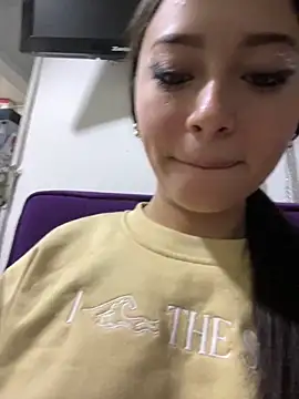 Snapshot of abbymnd chatting on February 2025 07:17:01 AM abbymnd online show from February 2025 07:17:01 AM