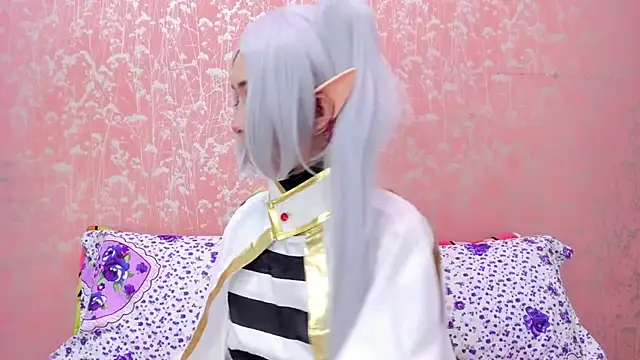 NEZUKO MITSURI online show from March 2026 03:56:01 AM