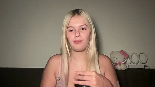 Allylove03 online show from June 2026 03:20:02 AM