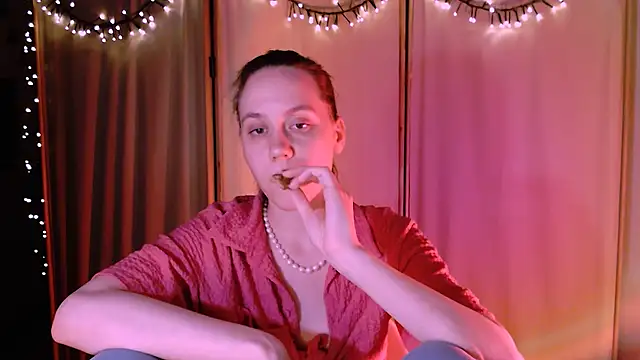 Malinax online show from December 2024 10:30:02 PM