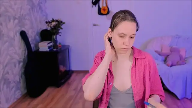 Malinax online show from April 2026 01:06:02 PM