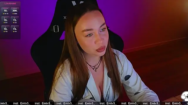 Emili1- online show from March 2026 11:57:01 AM