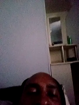 Beto0815 online show from March 2026 04:25:02 AM