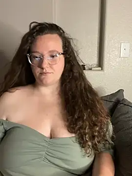 goodgirllolagrey online show from June 2026 03:37:01 AM