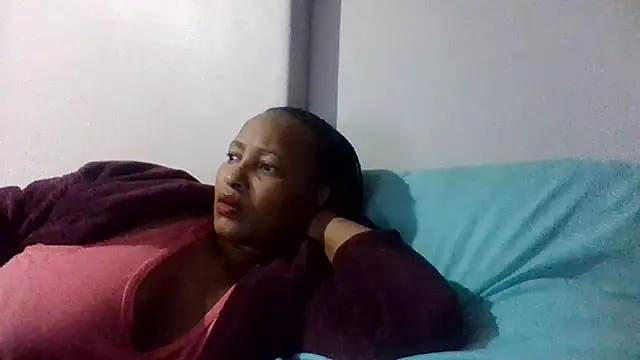 Snapshot of BabeAssXX chatting on October 2025 05:44:02 PM BabeAssXX online show from October 2025 05:44:02 PM