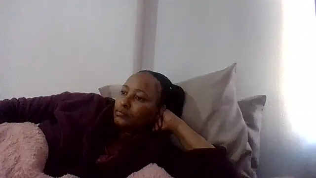 Snapshot of BabeAssXX chatting on November 2025 04:33:02 AM BabeAssXX online show from November 2025 04:33:02 AM