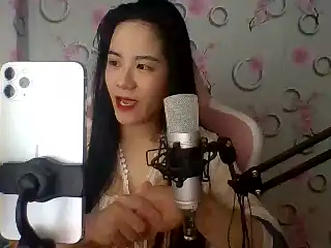 Nana-68 online show from February 2025 01:37:01 PM