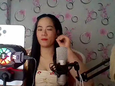 Nana-68 online show from March 2025 03:19:01 AM