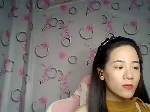 Nana-68 online show from November 2025 01:33:02 PM