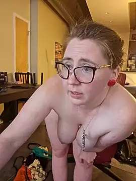 Snapshot of littlelustlamb chatting on January 2025 08:37:02 PM littlelustlamb online show from January 2025 08:37:02 PM